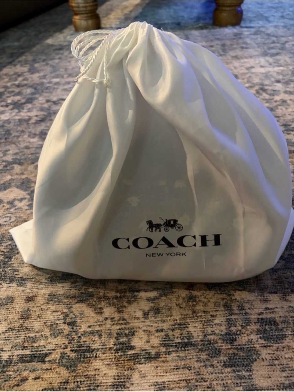 Coach Floral Mercer 24 Satchel like new - Picture 5 of 7